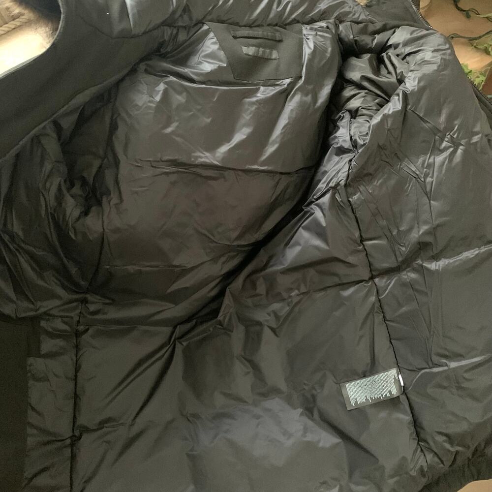 Uniqlo Ultra Warm Hybrid Down Coat in Black - Picture 9 of 14